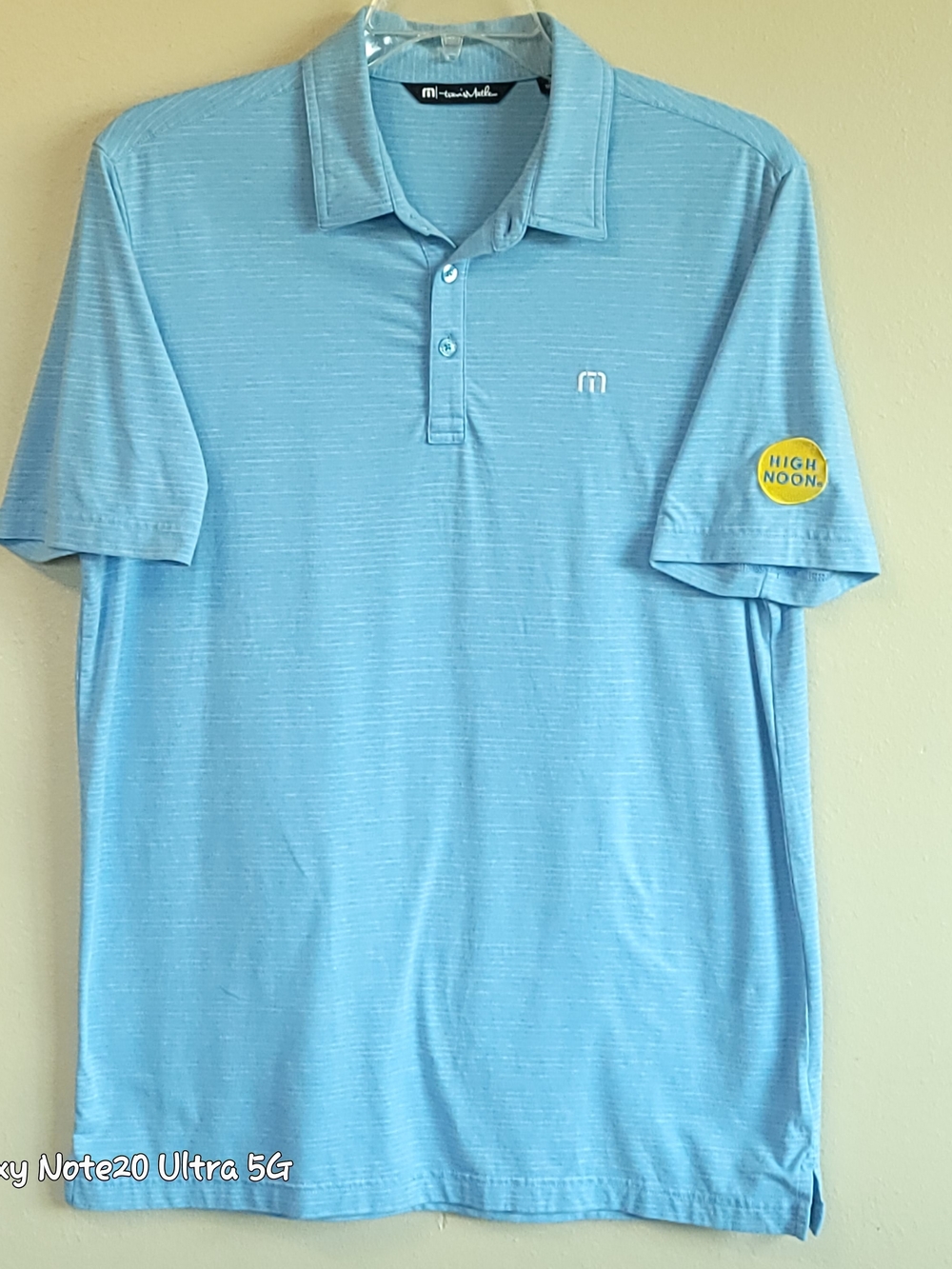 TravisMathew High Noon Polo Shirt Mens Large Light Blue Sun Sips Golf Stretch L